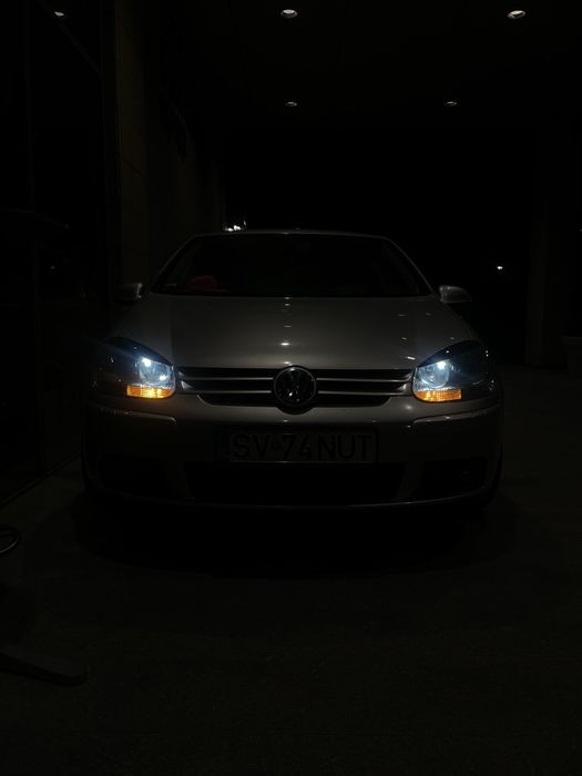 Vând golf 5 ,1.6 benzina
