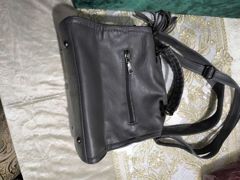 Модная Сумка в отличном состоянии
