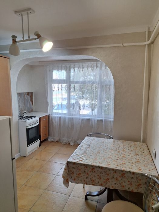 Продам 3 - х комн квартиру