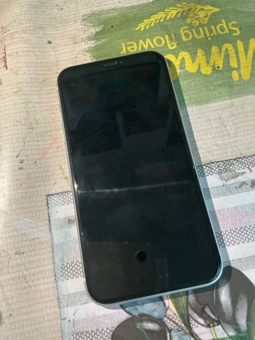 Iphone XR 10 culoare White alb  memorie 64 gb