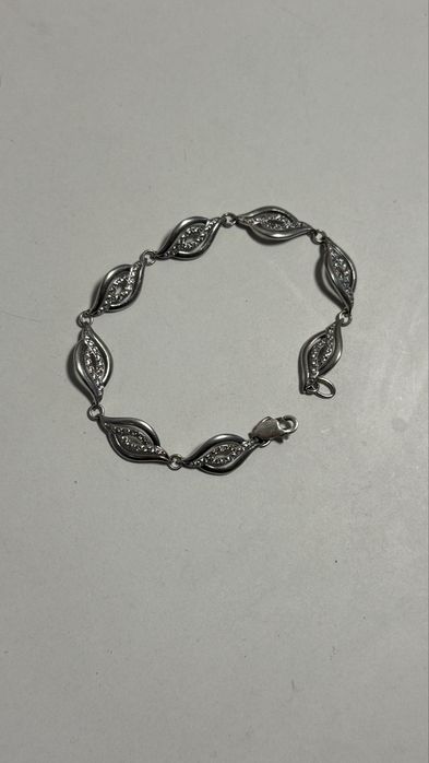 Продам серебро браслет 4.78 гр