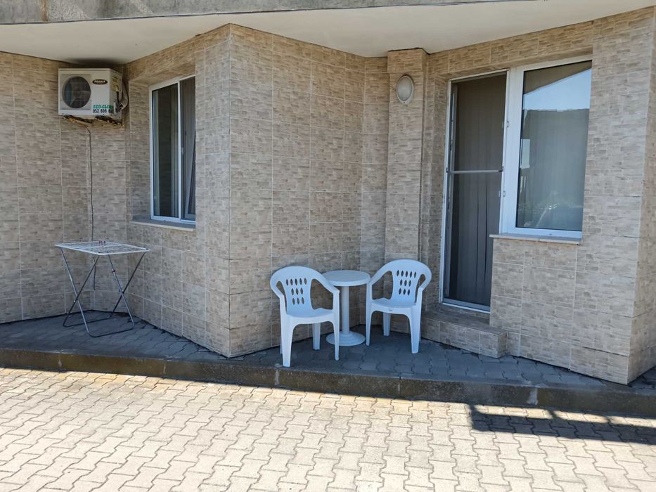 Дава се под наем Двустаен апартамент в Варна, Галата - 45 кв.м за 408 € - Снимка #2