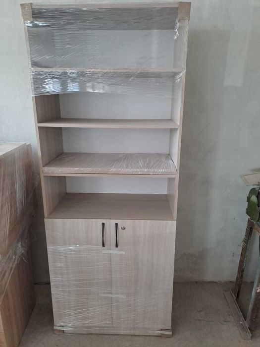 Шкаф офисный,для документов