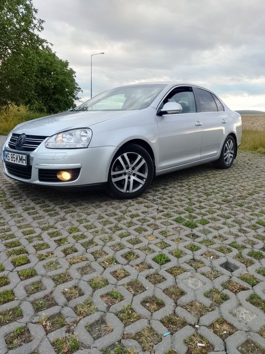 VOLKSWAGEN Jetta 2006 — imagine 3