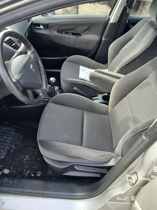 Пежо 207 1.6 бензин/ Peugeot 207 на части
