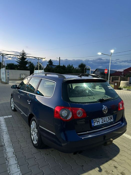 Vinde Volzwaghen Passat 2.0, 140cp, 5 uși stare foarte bună