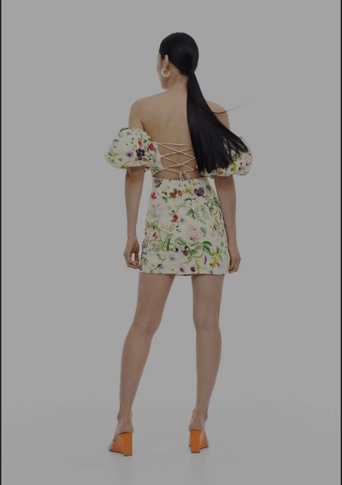 Нова рокличка ZARA