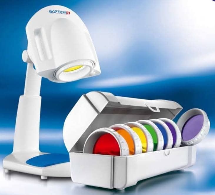 Bioptron Pro.1 cu suport de masă și set 7 lentile color therapy