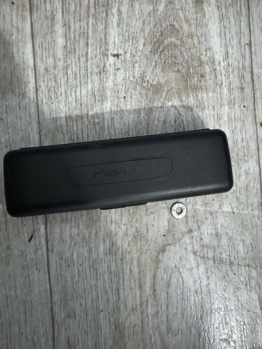 Продам магнитолу пионер