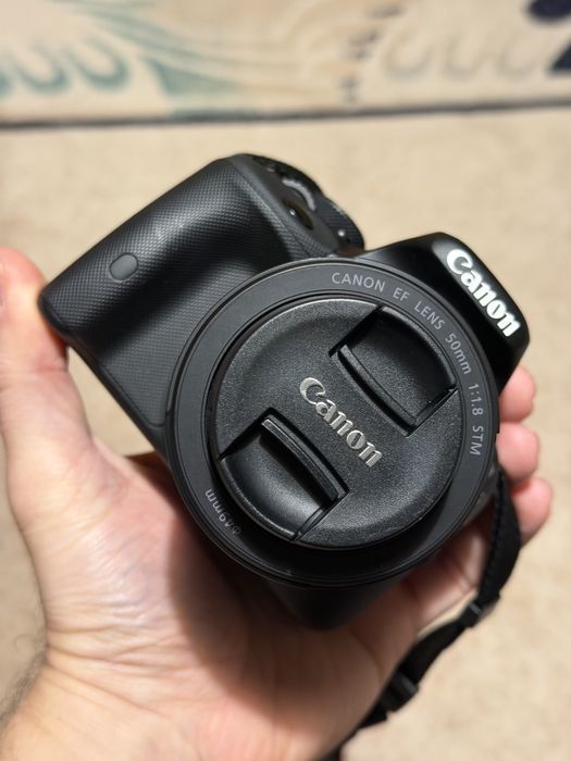 Canon EOS 100D + чанта