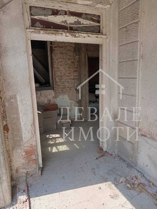 Продава се Къща в Русе, Здравец Север 1 - 136 кв.м за 300 €/кв.м - Снимка #3