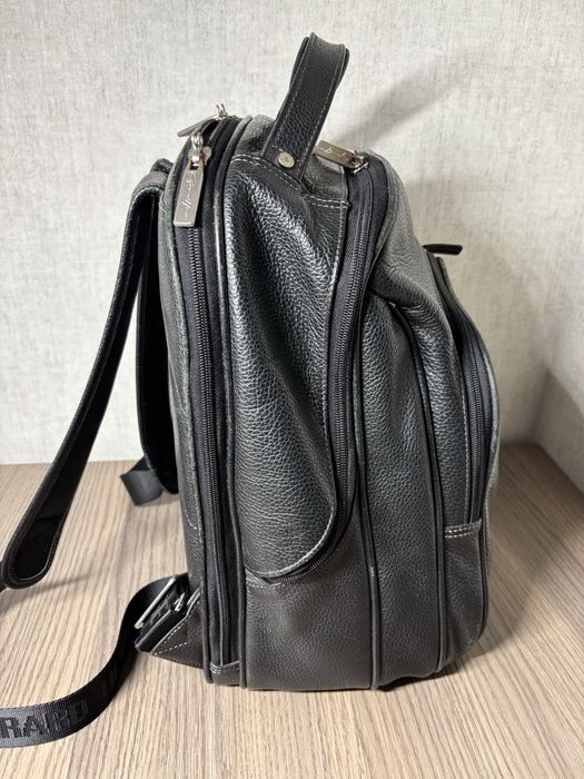 Рюкзак из натуральной кожи