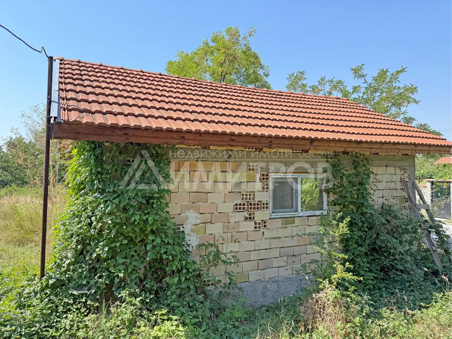 Продава се Къща в с. Стоян Михайловски, Област Шумен - 162 кв.м за 463 €/кв.м - Снимка #21