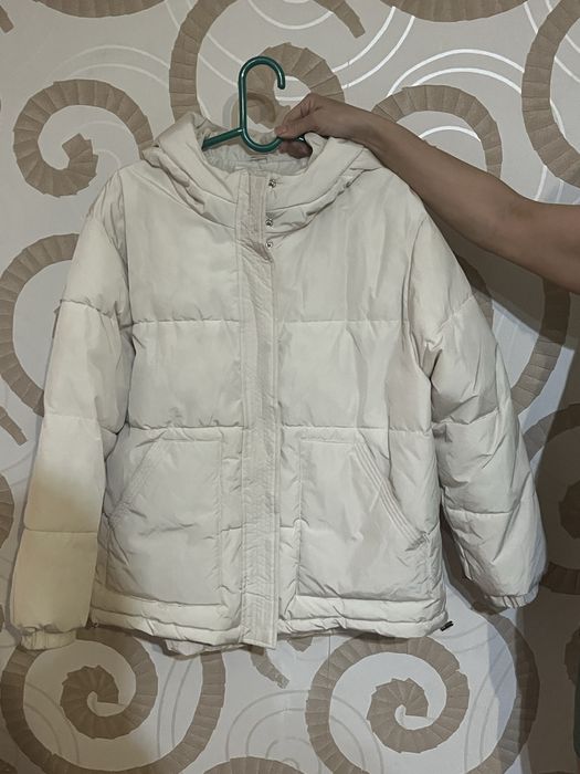 Продам куртку женскую