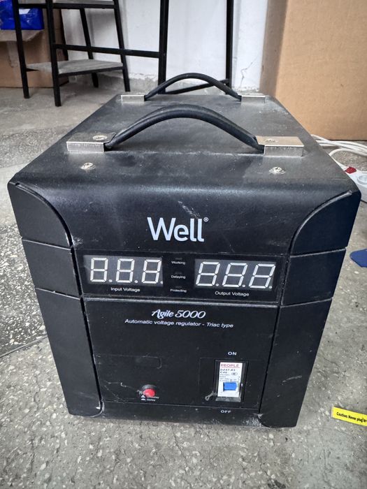 Stabilizator de tensiune well agile 5000