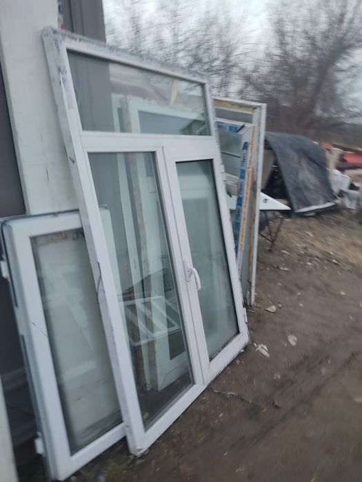 Хар хил размерда акфа ромлар ва Икки табакалик эшик бор