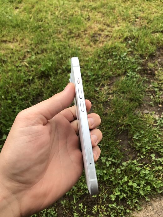 Vand iPhone 15 128gb 86%