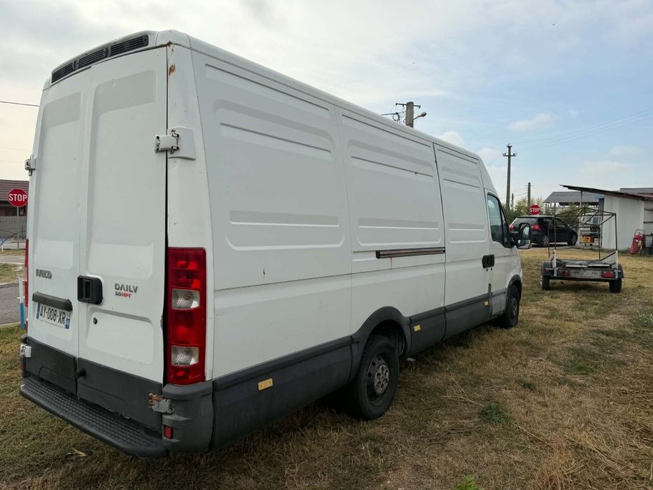 IVECO  2011 — imagine 4
