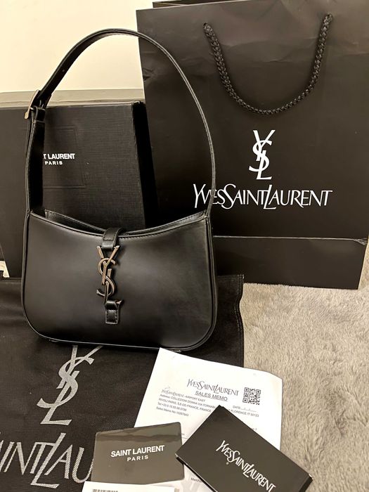 Geantă/Poșetă Yves Saint Laurent 5 a 7 Smooth Leather YSL 21x14x8