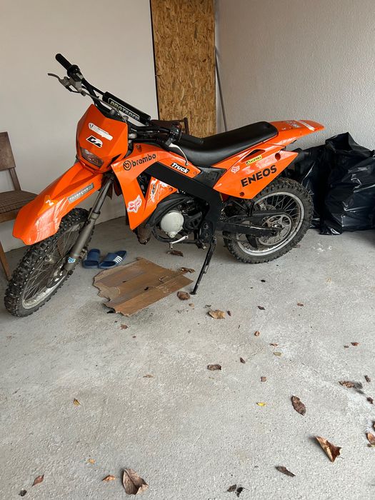 Здравейте продавам кросов мотор риеджу 50 кубика с кит на 70 кубика