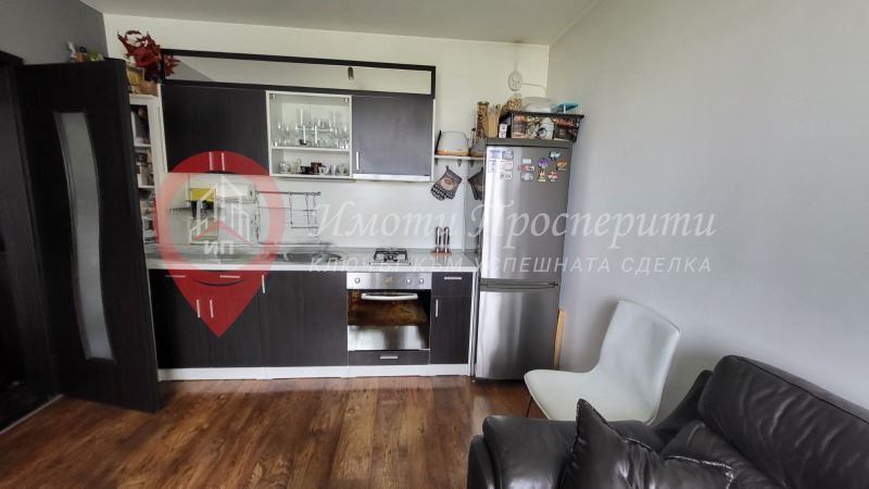 Дава се под наем Двустаен апартамент в София, Бъкстон - 65 кв.м за 649 € - Снимка #2