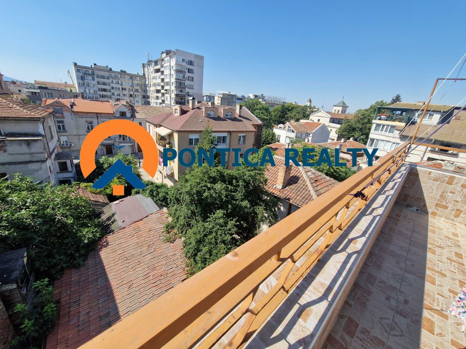 Продава се Тристаен апартамент в Бургас, Център - 60 кв.м за 1105 €/кв.м - Снимка #4