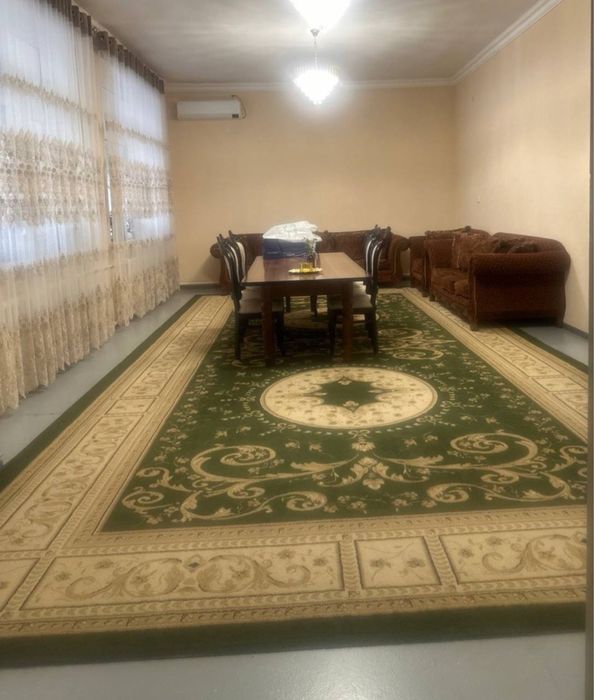 Продаётся ковёр в отличном состоянии