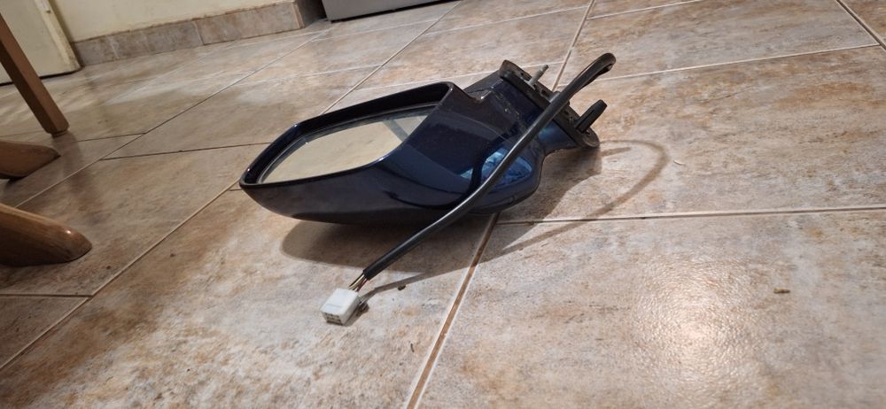 Дясно странично огледало за Тойота Тойота Корола Версо 2.0, D4D, 2004