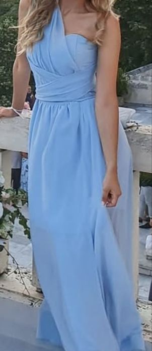 Продавам официална рокля