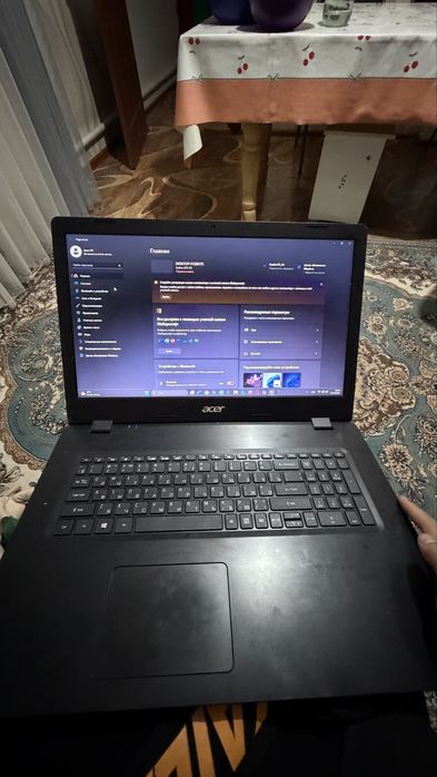 Ноутбук Acer для роботы