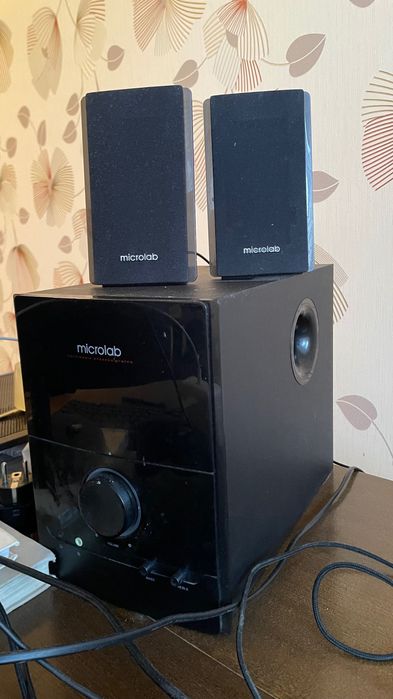 Компьютер + монитор (колонки в подарок)