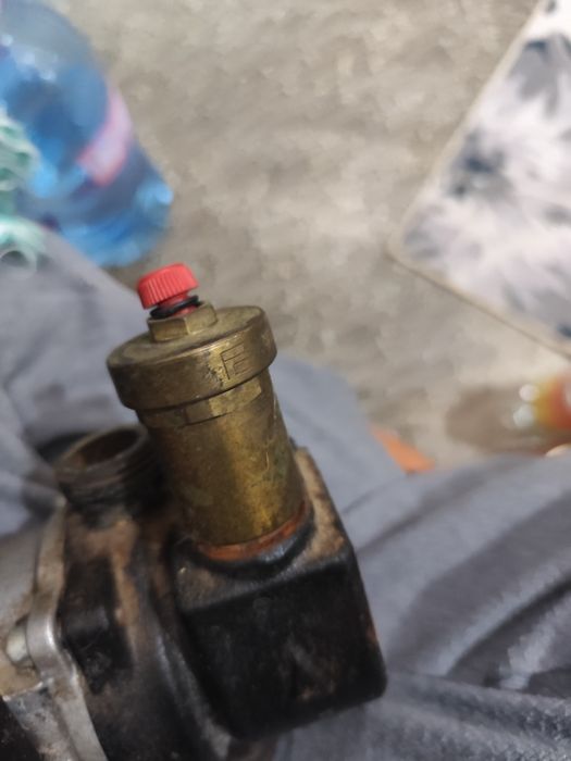 Pompă de apa centrală termică