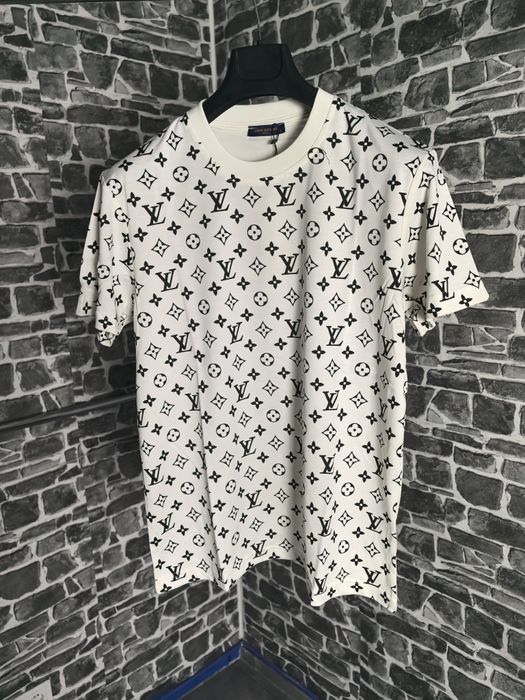 Унисекс тениска НАМАЛЕНА