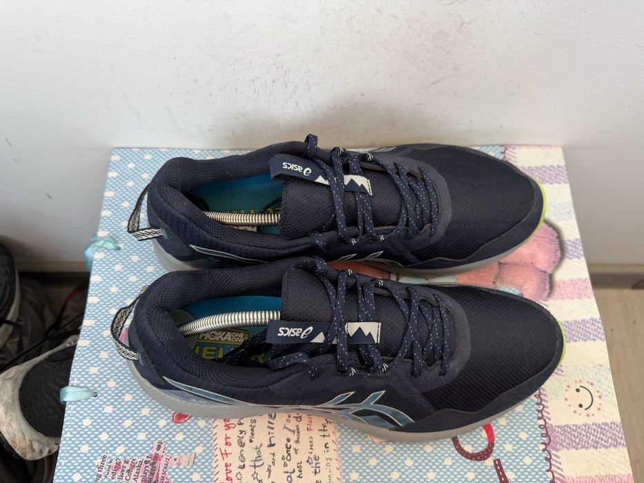 Asics  Gel-Venture 10''оригинални маратонки 45 номер
