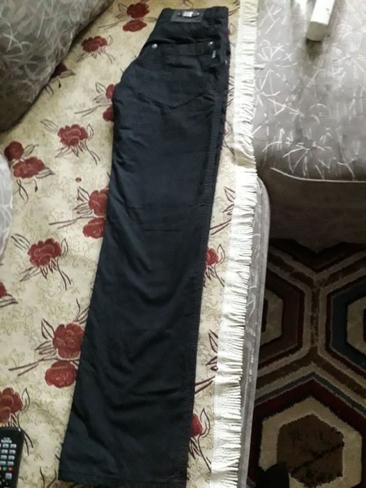 Брюки мужские черные, размер 31