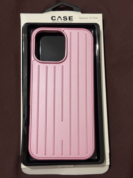 Iphone 16 pro max кейс гръб