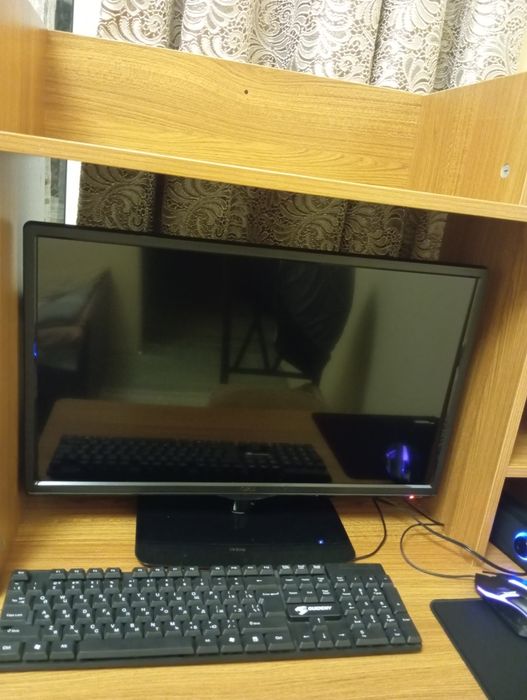 Продам игровой компьютер вместе со столом