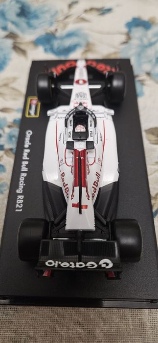 NOU!!! 2025 Macheta F1 Red Bull RB21, pilot Max Verstappen.