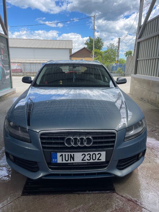 Vând Audi a4 b8 2011