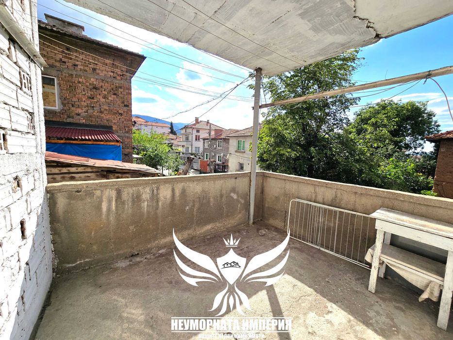 Дава се под наем Четиристаен апартамент в Асеновград - 122 кв.м за 258 € - Снимка #17