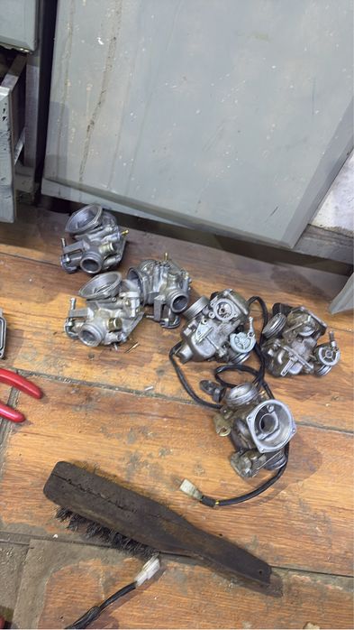 Карбиратор матор покришка м8