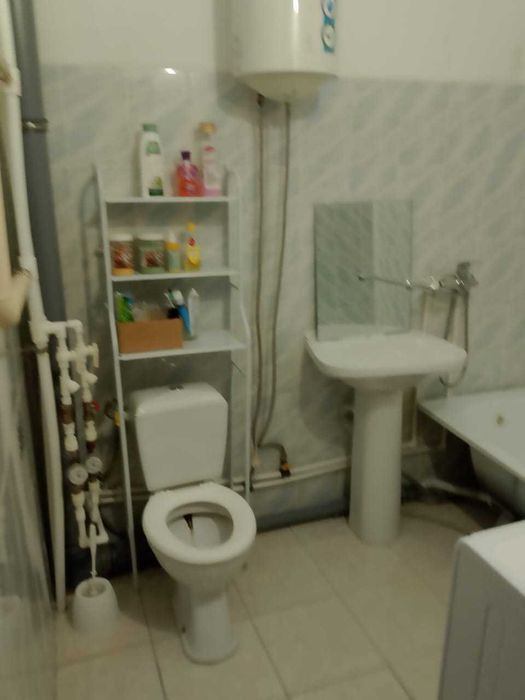 Продается 1 ком квартира мкр Кунаева