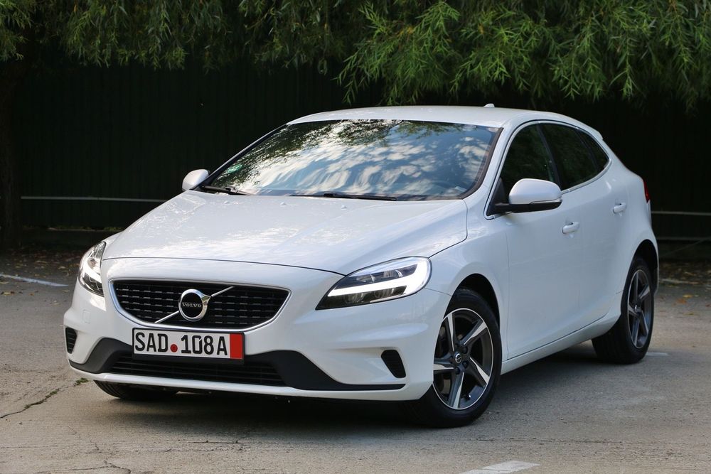 Volvo V40 R Design/2018/150 CP/Automata/Fara accident/Germania/Carte service/