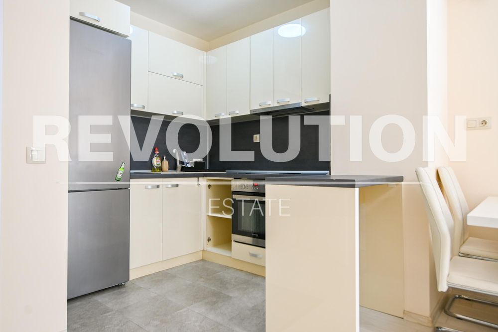 Дава се под наем Двустаен апартамент в София, Кръстова вада - 71 кв.м за 800 € - Снимка #3