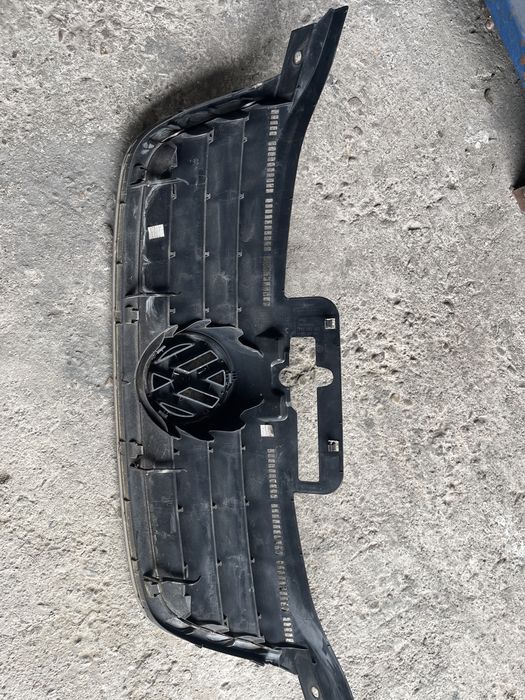 Grila originala Vw Touran 2007