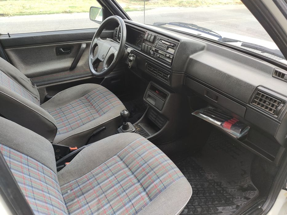 Продам Гольф 2 в родной краске