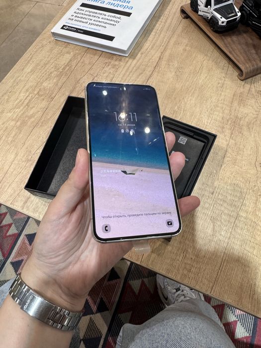 Самсунг galaxy S22 новый сатылады