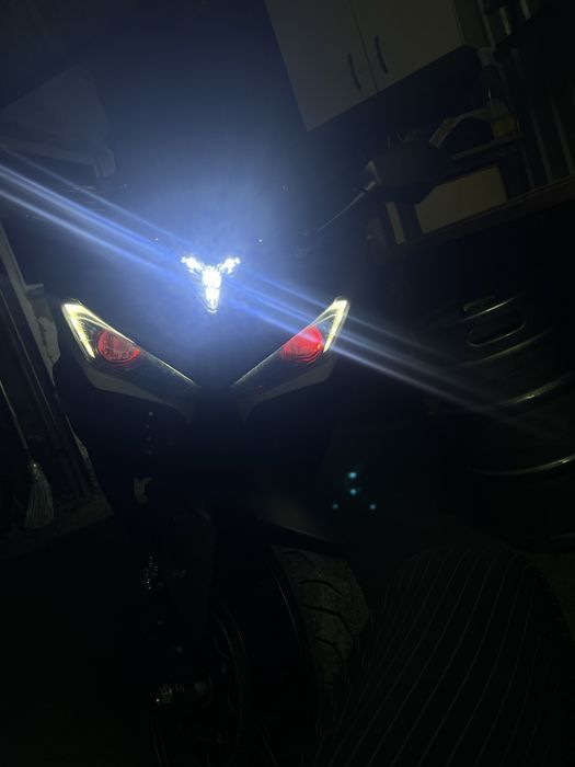 Yamaha электромотоцикл