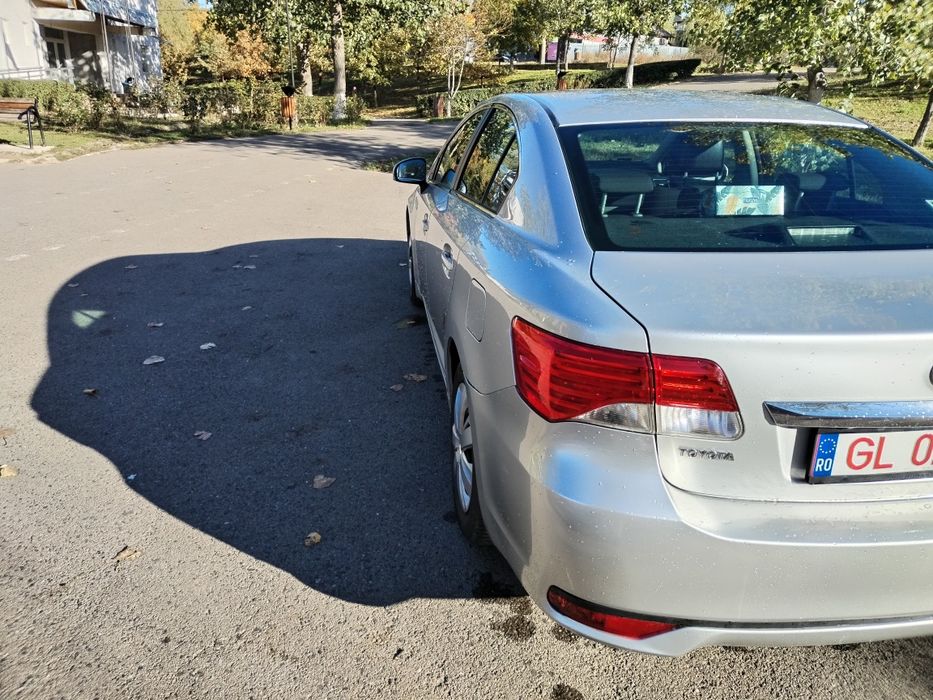 Toyota Avensis 2013 2.0 diesel