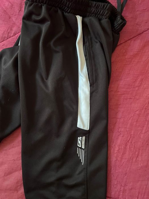 De vânzare pantaloni trening Saller mărime 164